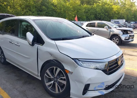 2022 Honda Odyssey Touring from USA, damaged, VIN 5FNRL6H88NB026592